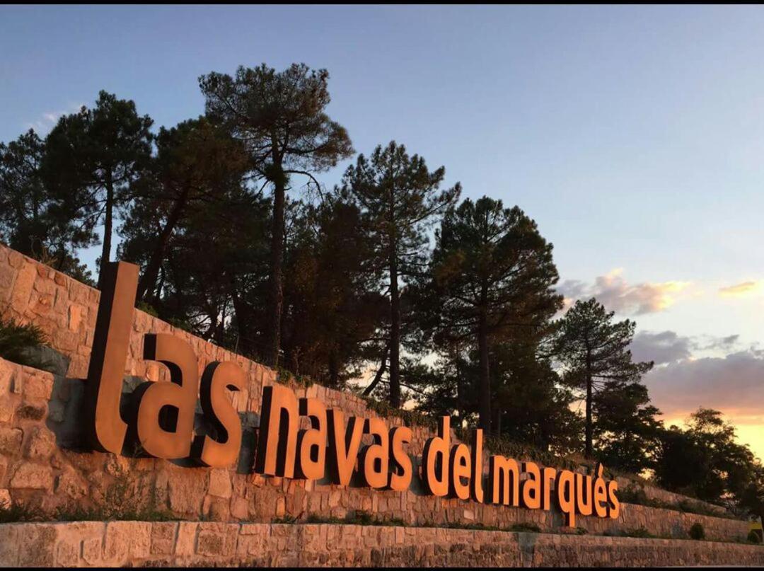 Apartamento Castilla Las Navas del Marqués Exteriör bild